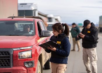 Operativo interagencial refuerza fiscalización en el cruce hacia Tierra del Fuego ante aumento de movilidad por Fiestas Patrias
