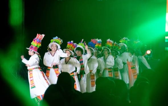 Liceo Bicentenario María Mazzarello celebra Fiestas Patrias con exitosa velada intercultural en Puerto Natales.