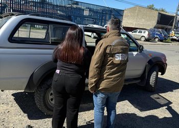 Carabineros ubica a tres adolescentes con encargo por presunta desgracia y detiene a dos adultos en Punta Arenas