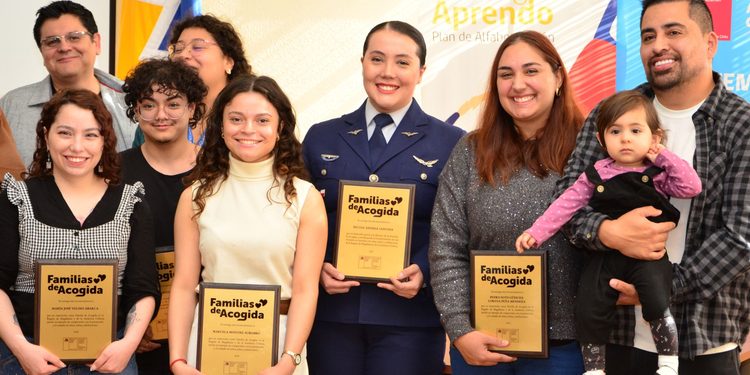 Magallanes reconoce por primera vez a Familias de Acogida por su compromiso con niños y adolescentes