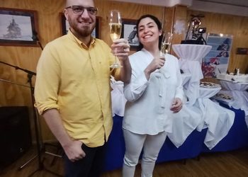 Histórico enlace: Científicos celebran el primer matrimonio chileno en la Antártica tras 16 años