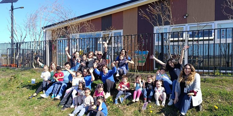 Jardín Infantil Colores del Viento destaca por su asistencia y recibe reconocimiento de Junji