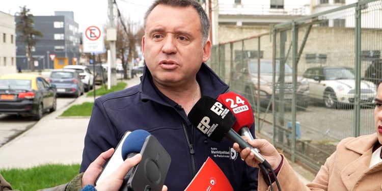 Radonich busca modificar la ley para que informes de Gendarmería sean vinculantes en el traslado de reos peligrosos