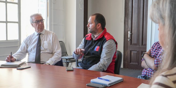 Municipio y MOP buscan avanzar en la reposición del puente O’Higgins y obras para enfrentar lluvias intensas en Punta Arenas