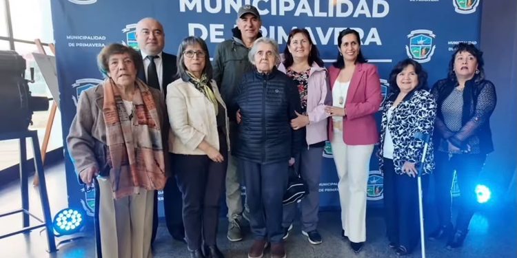 Primavera celebró su 48° aniversario con reconocimientos a funcionarios y vecinos destacados
