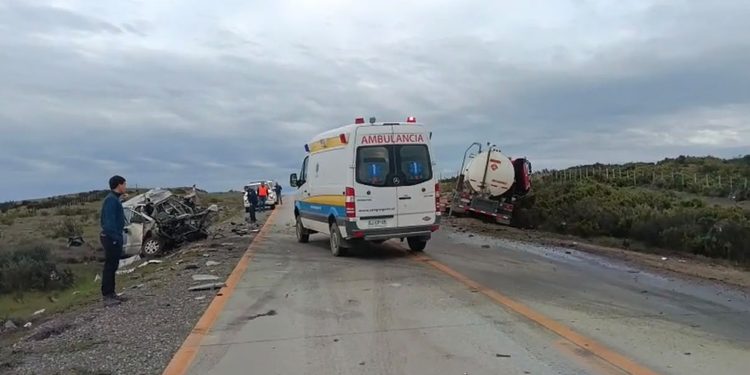 Fatal accidente en la ruta a San Gregorio deja una persona fallecida y otra herida