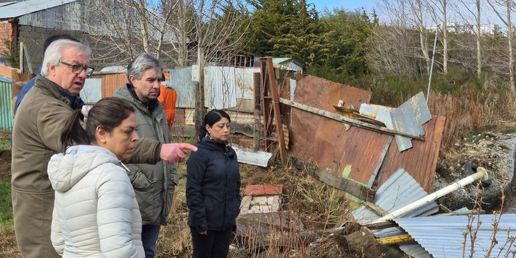 MOP despliega equipos en terreno para monitorear cauces y mantener conectividad durante Alerta Roja en Punta Arenas
