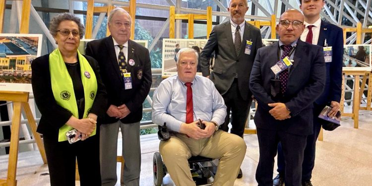 Cruz del Sur conmemoró sus 40 años con homenaje en el Senado y exposición fotográfica