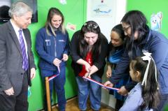 Liceo de Puerto Williams recupera box dental de Junaeb tras seis años sin atención en el establecimiento